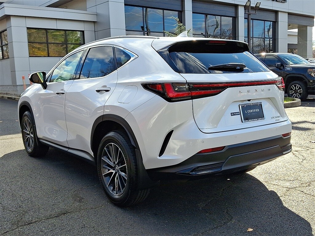 2024 Lexus NX 350 Premium photo 3