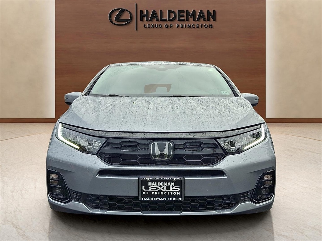 Used 2025 Honda Odyssey Elite Minivan/Van