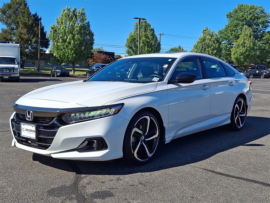 2021 Honda Accord Sport 2.0T photo 3