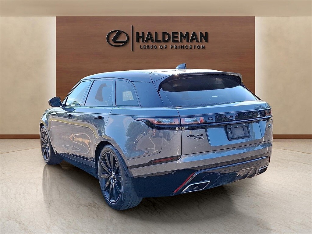 2019 Land Rover Range Rover Velar HSE R-Dynamic photo 3