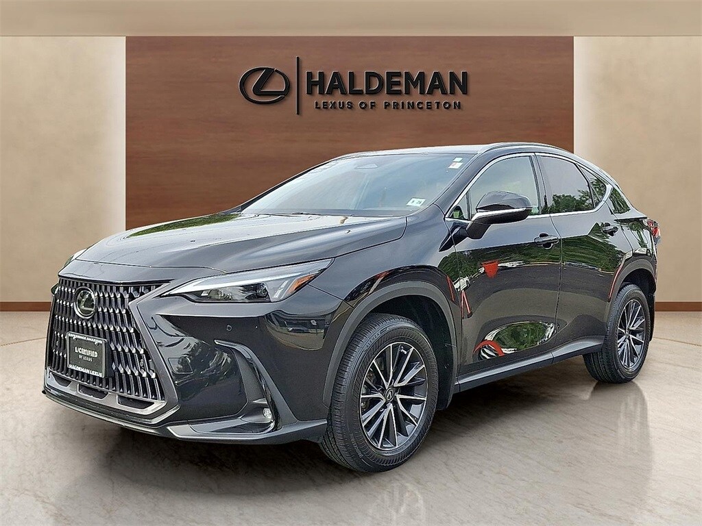 2023 Lexus NX 350 Premium photo 2