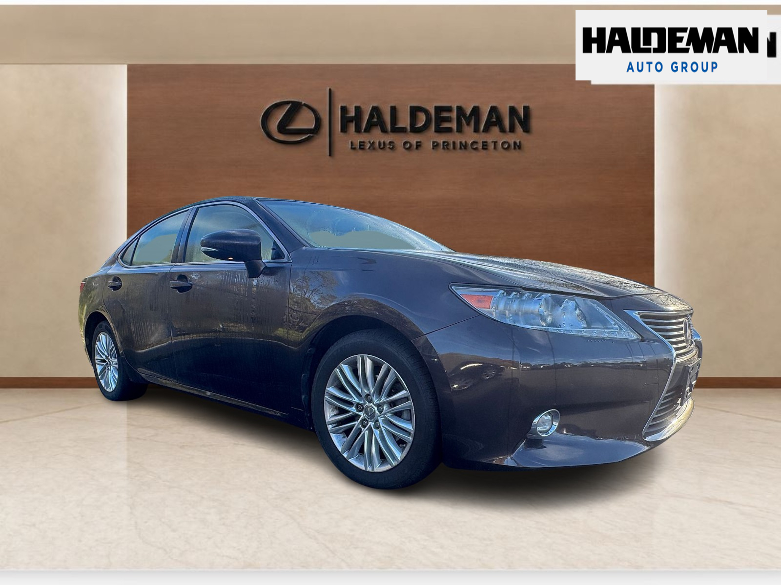 2014 Lexus ES
