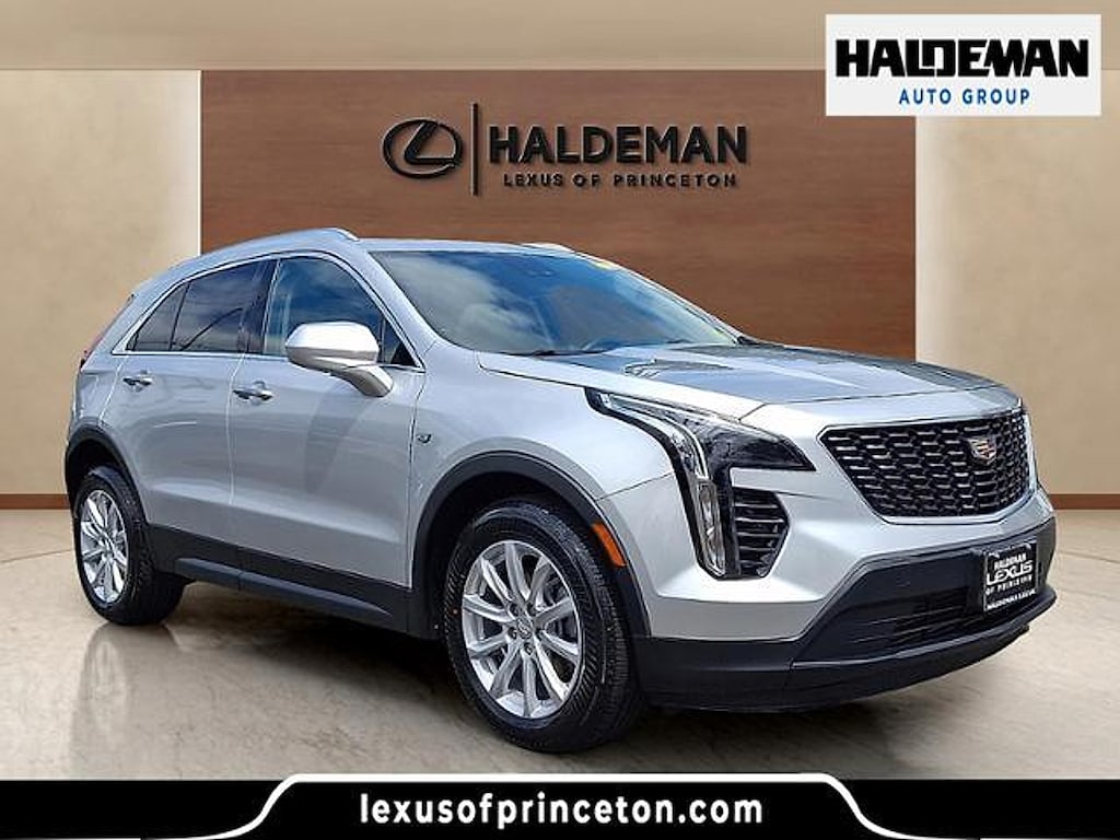 Used 2021 Cadillac XT4 AWD Luxury SUV