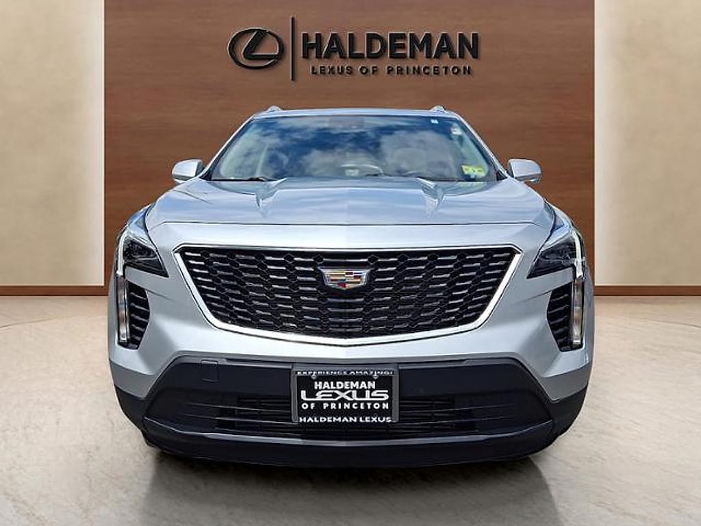Used 2021 Cadillac XT4 AWD Luxury SUV