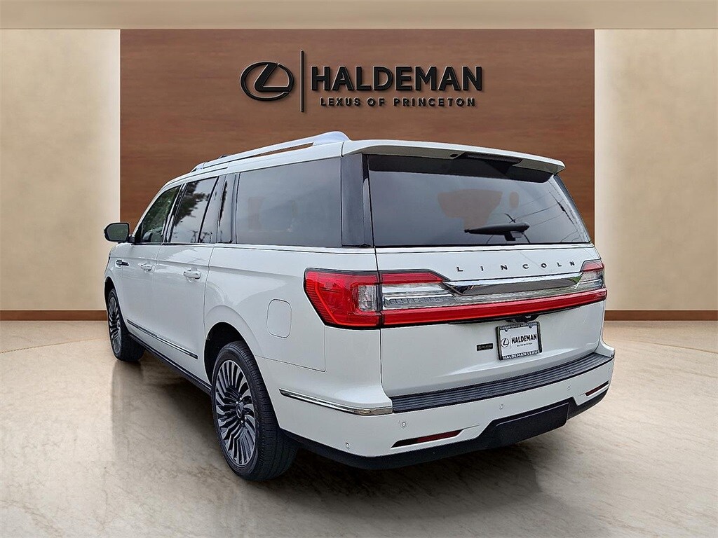 2021 Lincoln Navigator Black Label photo 4