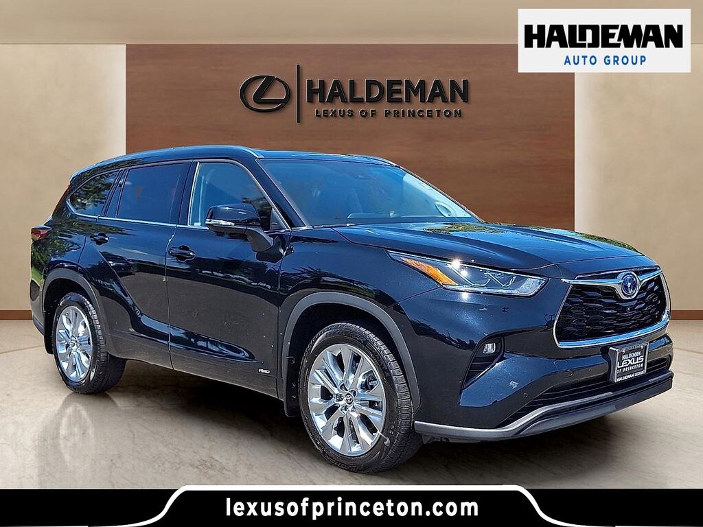 Used 2023 Toyota Highlander Hybrid Limited SUV