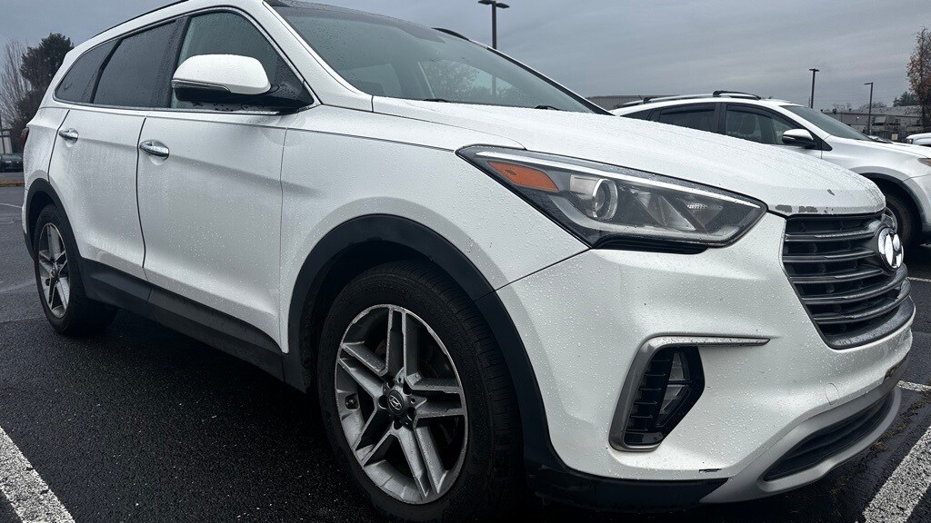 Used 2017 Hyundai Santa Fe SE Ultimate SUV
