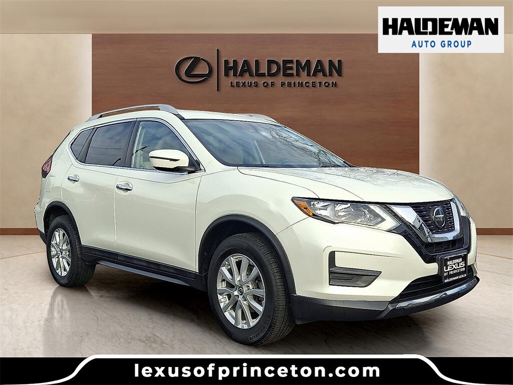 Used 2020 Nissan Rogue SV SUV