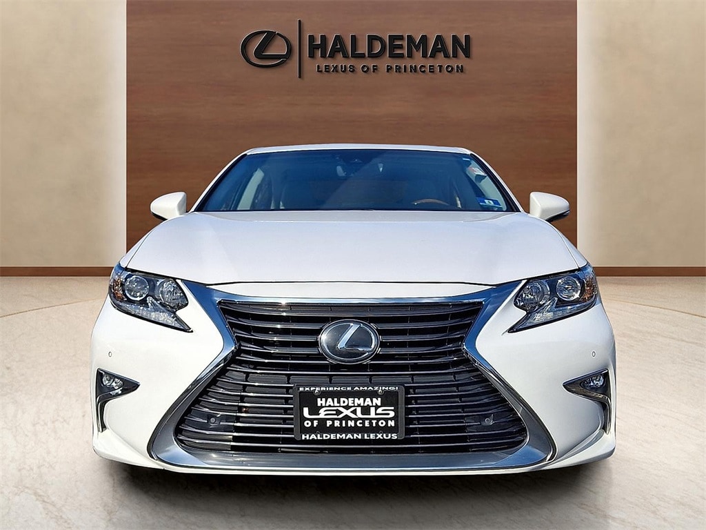 Used 2018 Lexus ES 350 Sedan