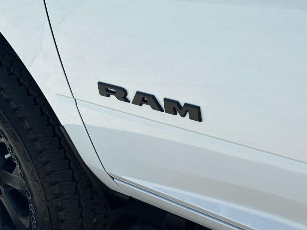 2025 RAM 2500 Big Horn - Photo 9