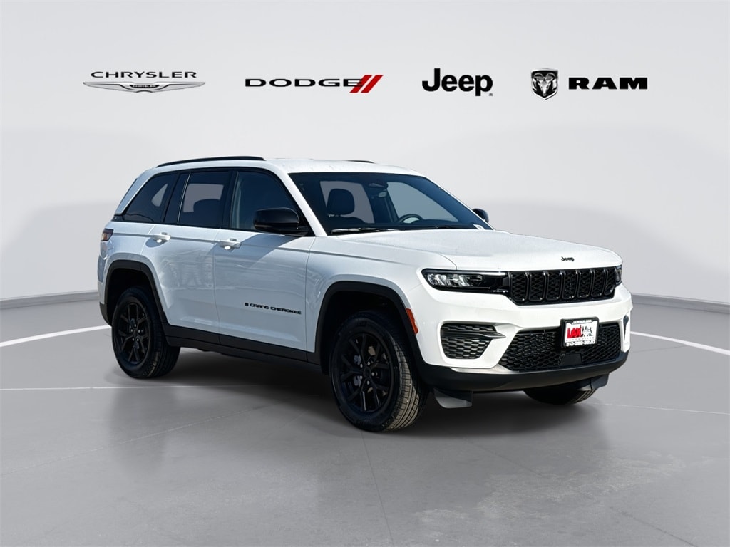 2025 Jeep Grand Cherokee Altitude's photo