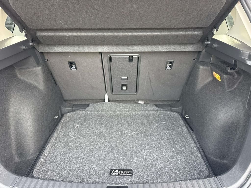 2022 Volkswagen Taos 1.5T SE photo 6