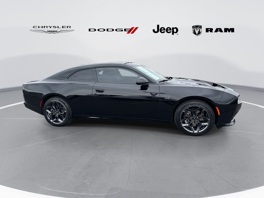 Used 2025 Dodge Charger Daytona R/T with VIN 2C3CDBCK8SR209140 for sale in Inglewood, CA