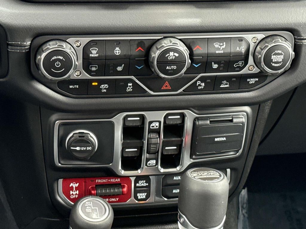 2025 Jeep Wrangler 4-Door Rubicon 392 Final Edition - Photo 20