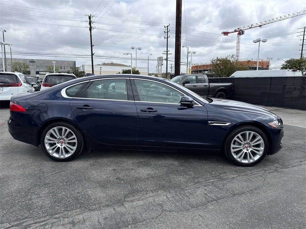 Used 2019 Jaguar XF Prestige with VIN SAJBE4FX1KCY76262 for sale in Inglewood, CA