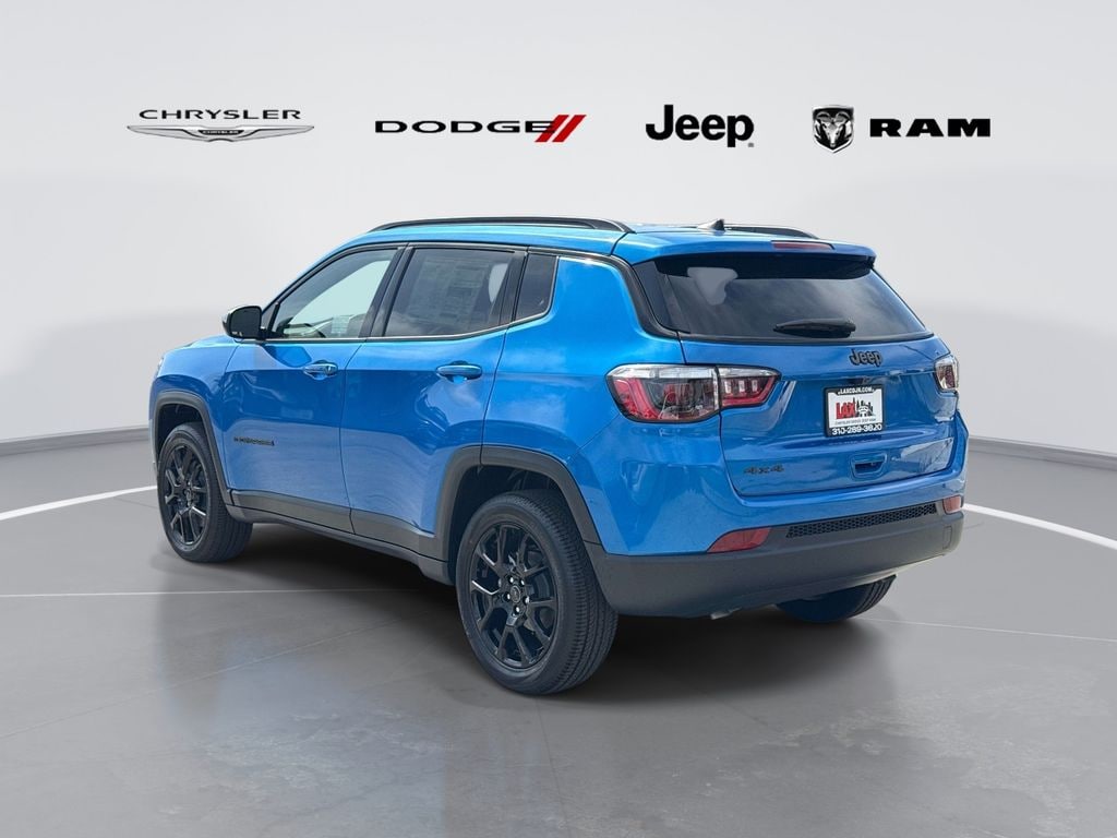 New 2026 Jeep Compass Latitude Sport Utility