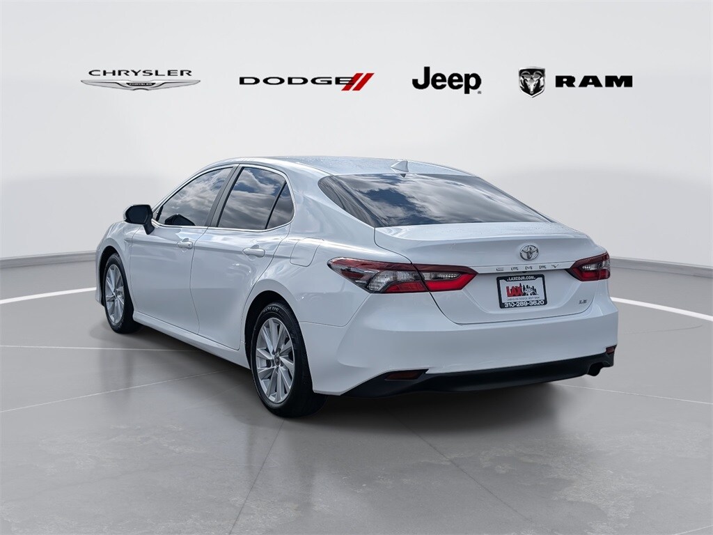 2024 Toyota Camry LE photo 4