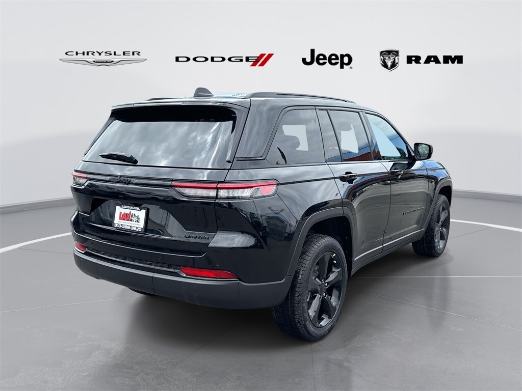 2025 Jeep Grand Cherokee Limited photo 2
