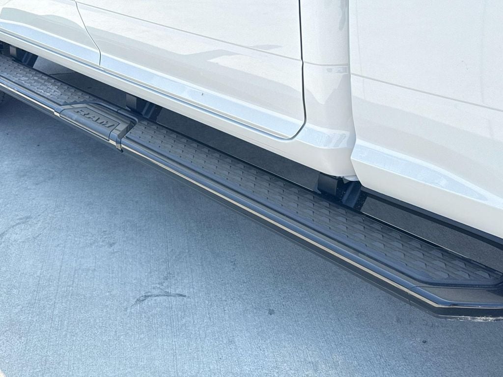 2025 RAM 2500 Big Horn - Photo 8