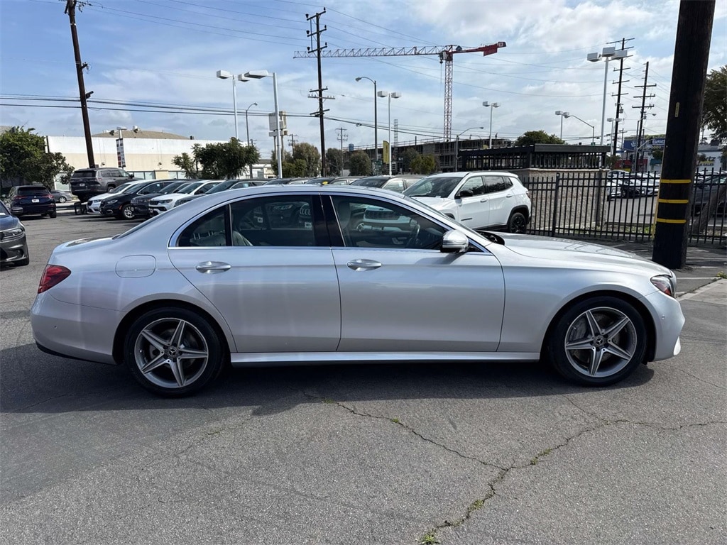 Used 2019 Mercedes-Benz E-Class E300 with VIN WDDZF4JB9KA556498 for sale in Inglewood, CA