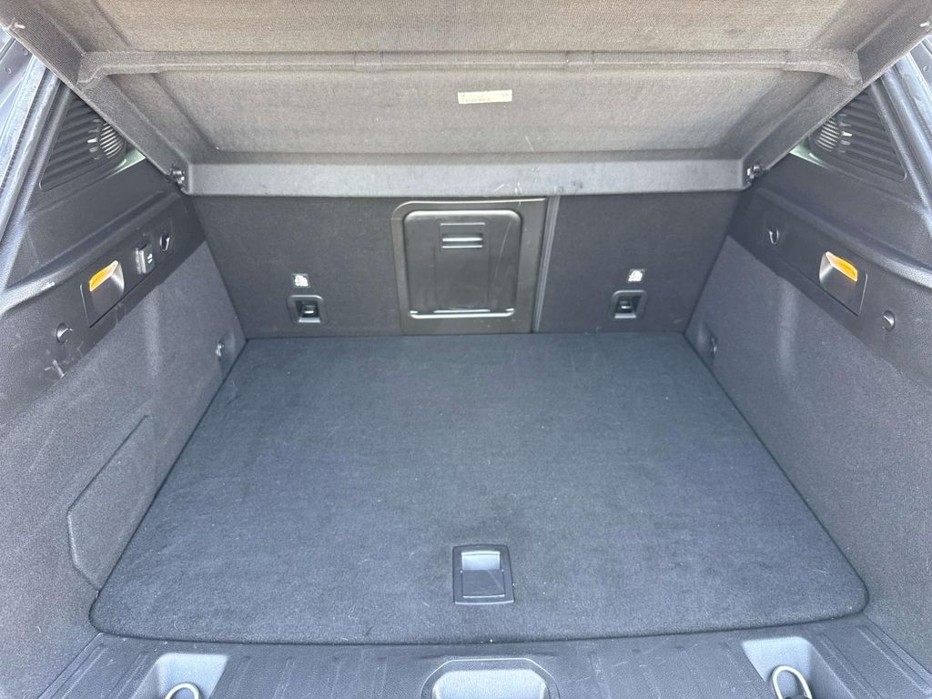 2024 Dodge Hornet R/T photo 3