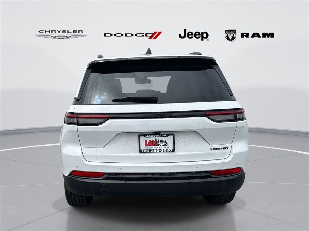 2025 Jeep Grand Cherokee Limited photo 4