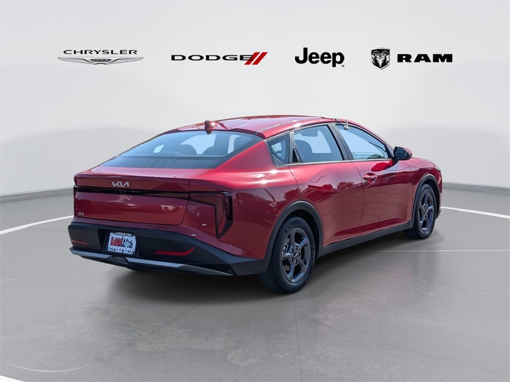 2025 Kia K4 LXS photo 2