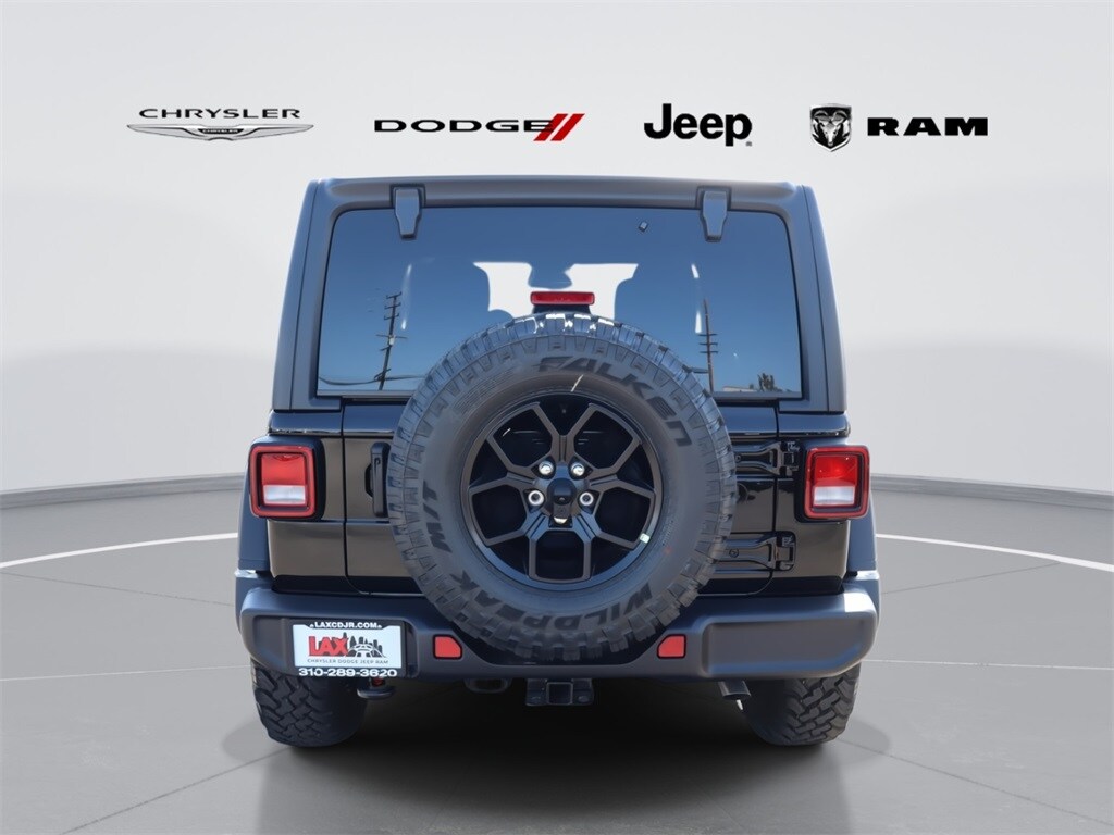 2025 Jeep Wrangler Willys photo 4