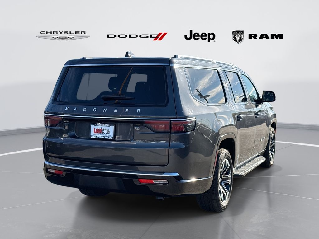 2024 Jeep Wagoneer L Series II photo 2
