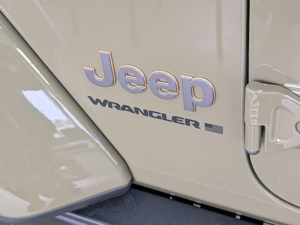 2025 Jeep Wrangler 4-Door Rubicon 392 Final Edition - Photo 8