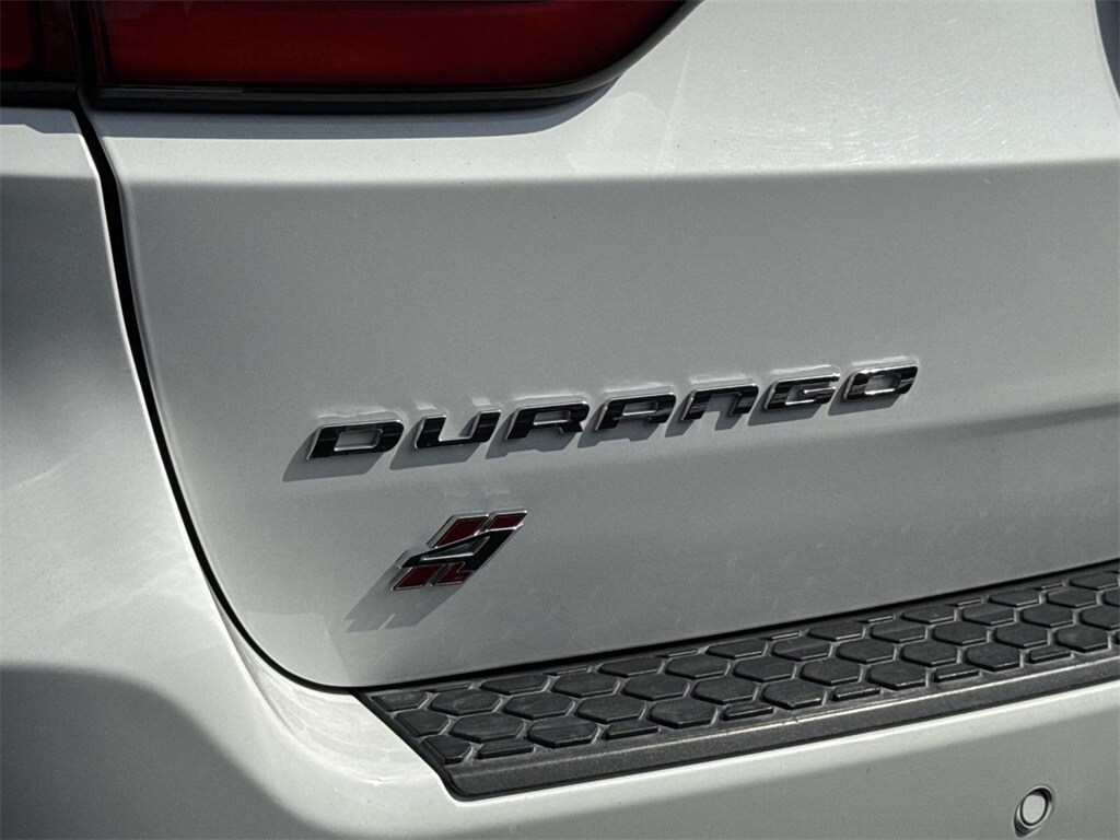 2023 Dodge Durango GT photo 3