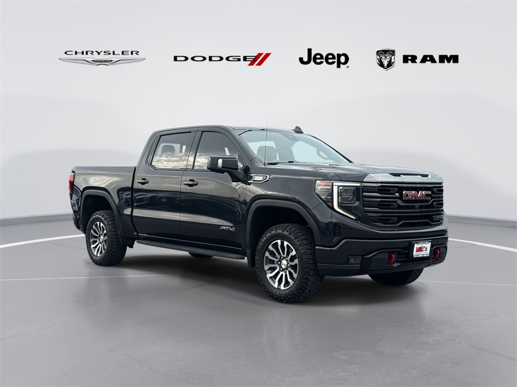 2023 GMC Sierra 1500 AT4's photo
