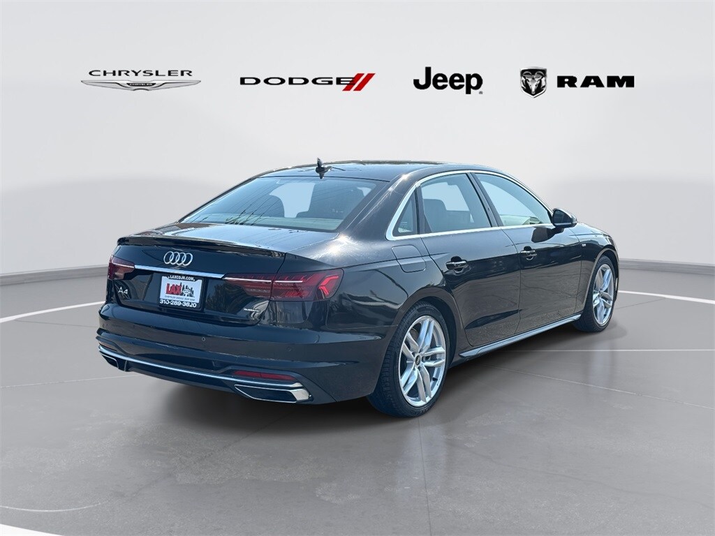 2024 Audi A4 45 S line Premium photo 3