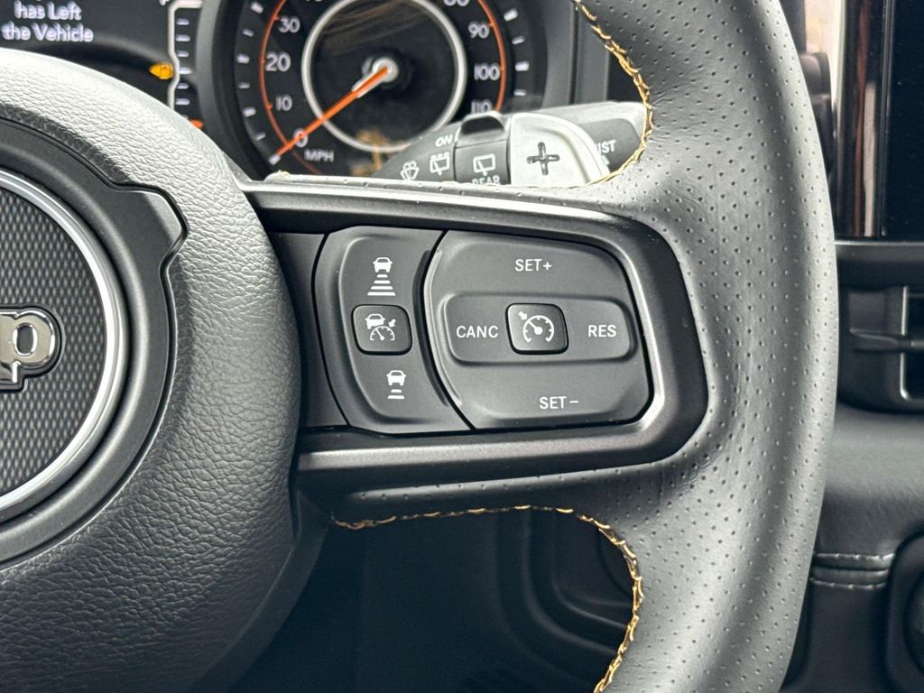 2025 Jeep Wrangler 4-Door Rubicon 392 Final Edition - Photo 18