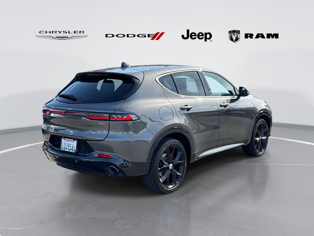 2024 Dodge Hornet R/T photo 2