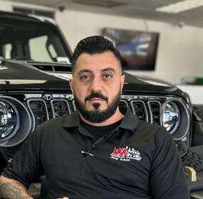 Staff member Andre Abedian from ID_43a466