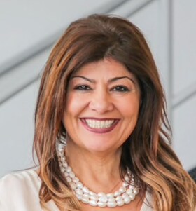 Staff member Neda Ingram from ID_43a466