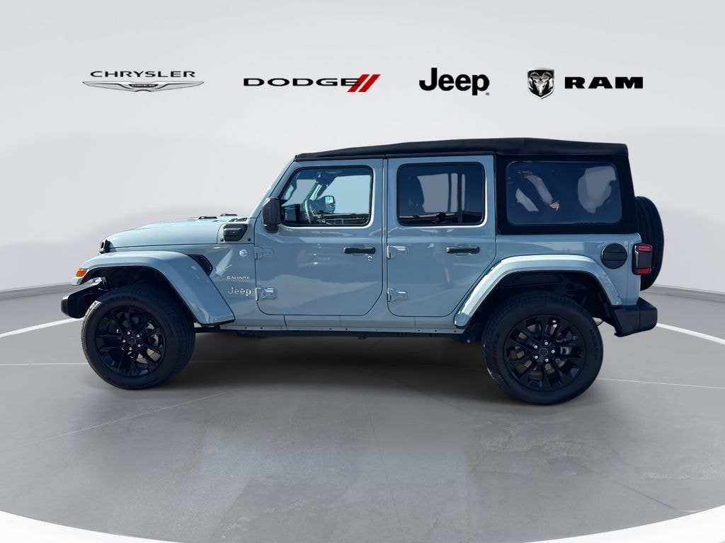 Used 2024 Jeep Wrangler 4xe Sahara SUV
