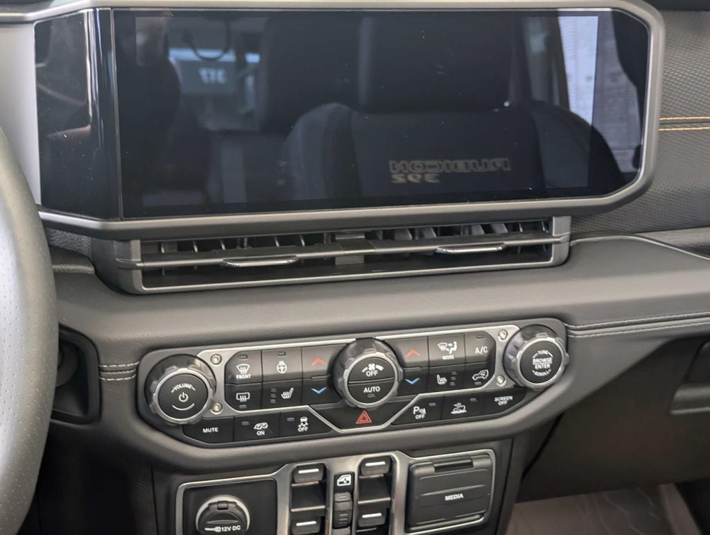 2025 Jeep Wrangler 4-Door Rubicon 392 Final Edition - Photo 22