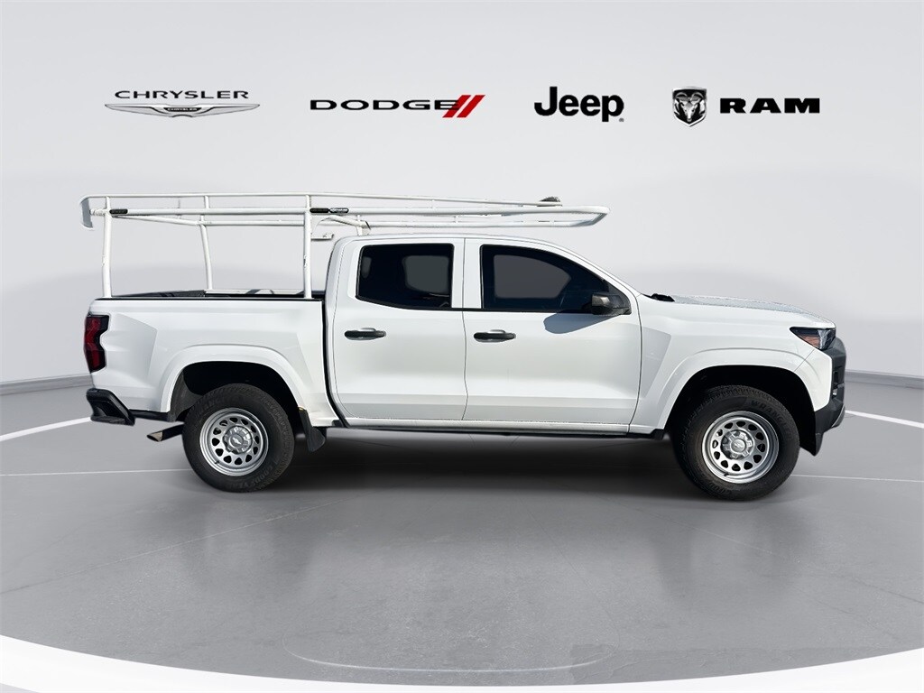 2023 Chevrolet Colorado Work Truck photo 2