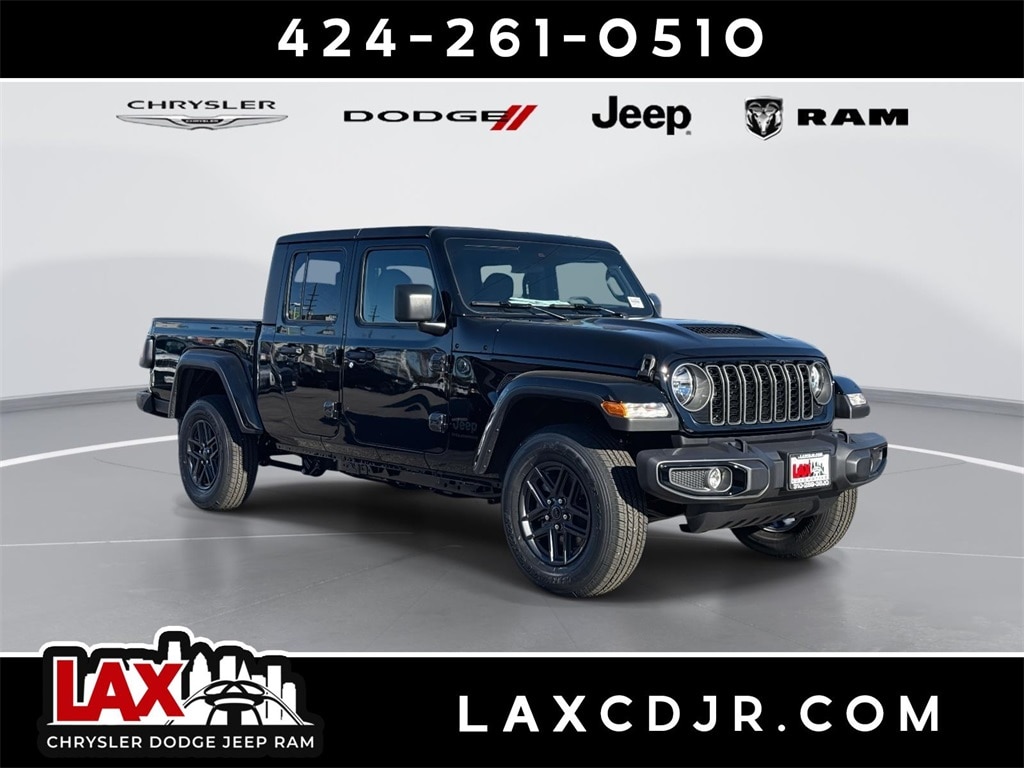 2025 Jeep Gladiator Sport S's photo