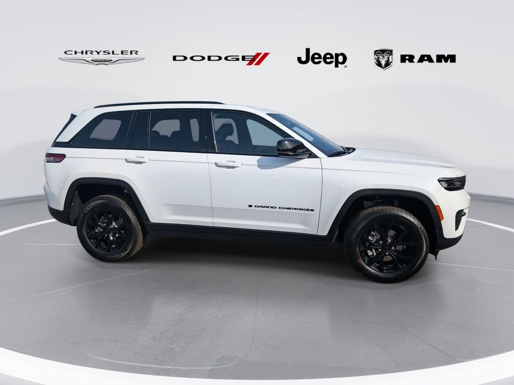 New 2025 Jeep Grand Cherokee Altitude X Sport Utility
