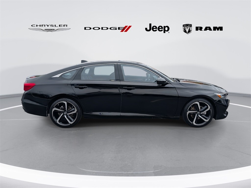 2022 Honda Accord Sport 1.5T photo 2
