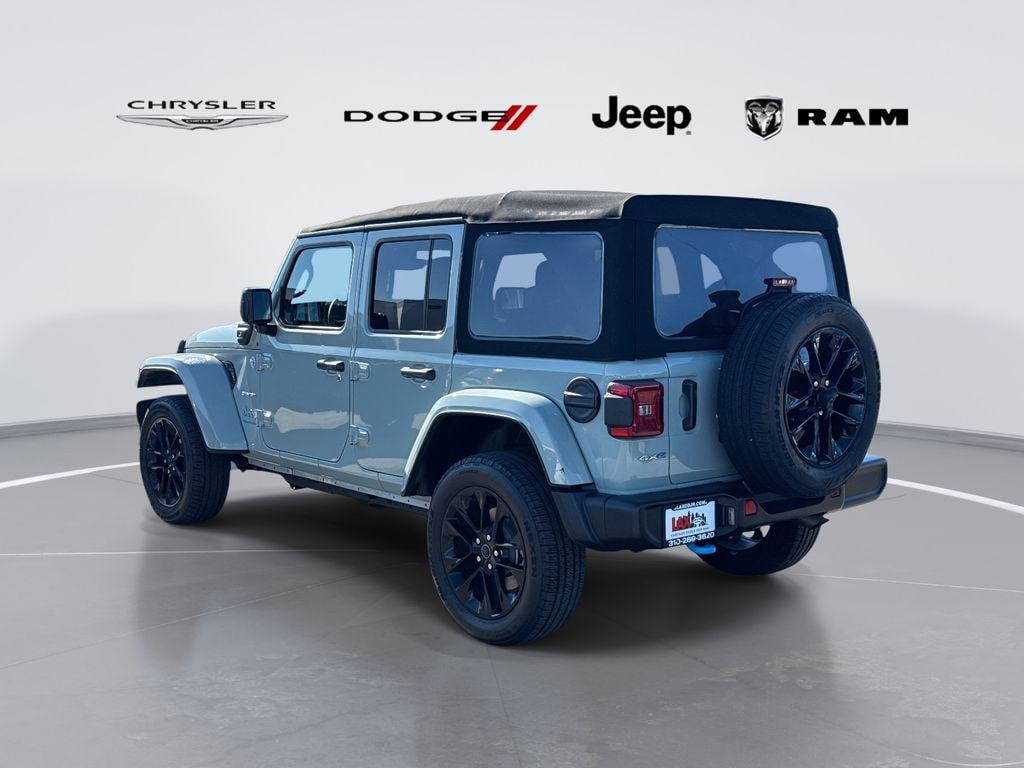 Used 2024 Jeep Wrangler 4xe Sahara SUV