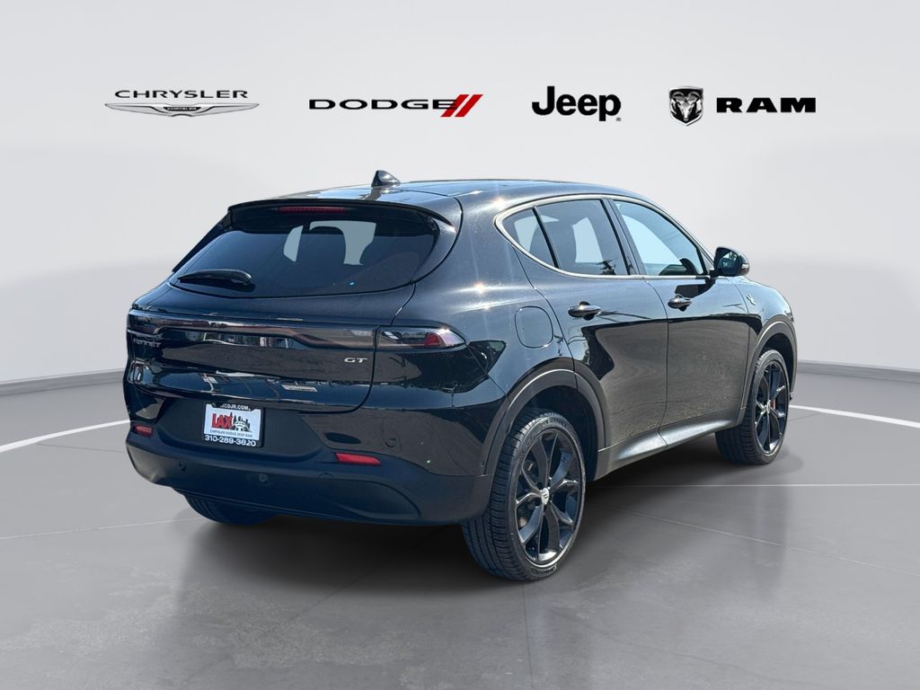 2024 Dodge Hornet GT photo 2