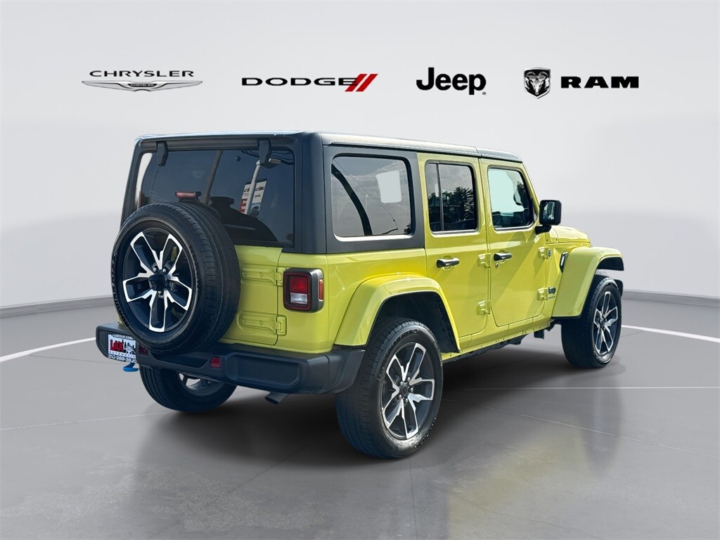 2024 Jeep Wrangler 4xe Sport S photo 3