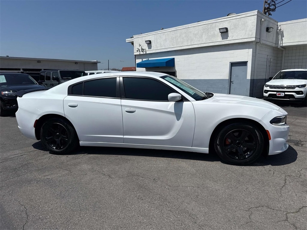 Used 2020 Dodge Charger SXT with VIN 2C3CDXBG9LH119111 for sale in Inglewood, CA