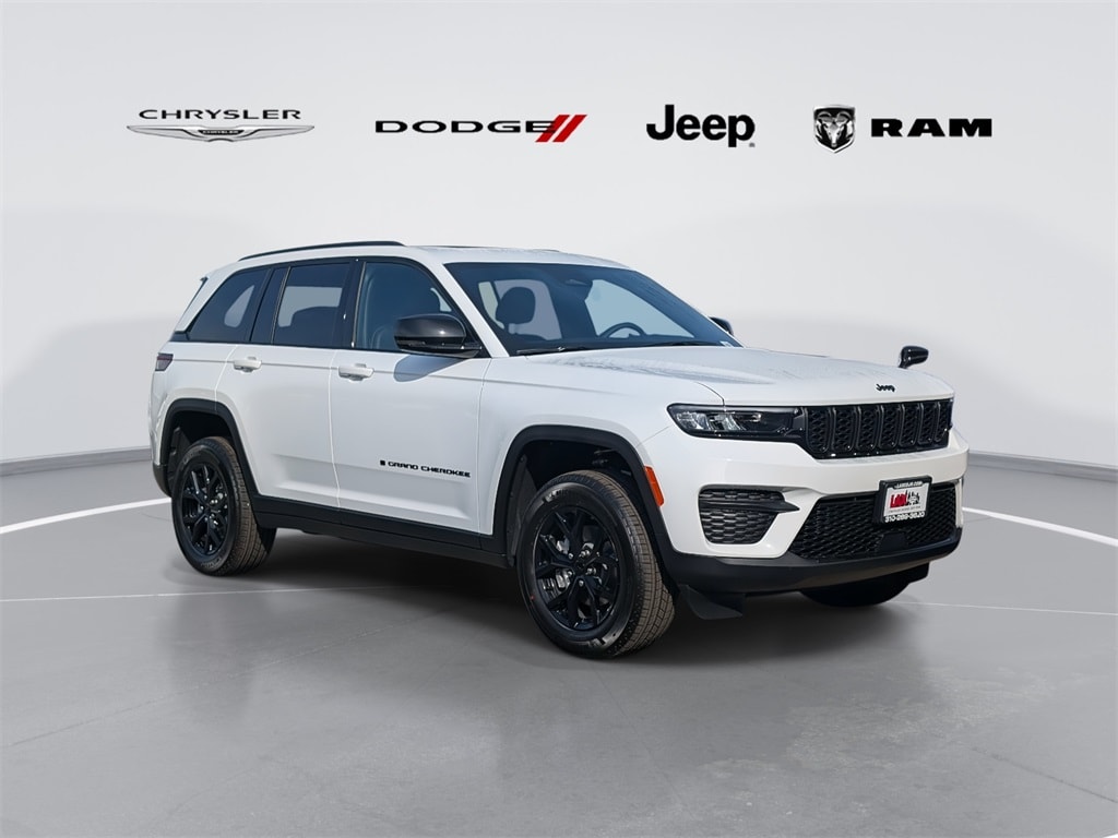 2025 Jeep Grand Cherokee Altitude's photo