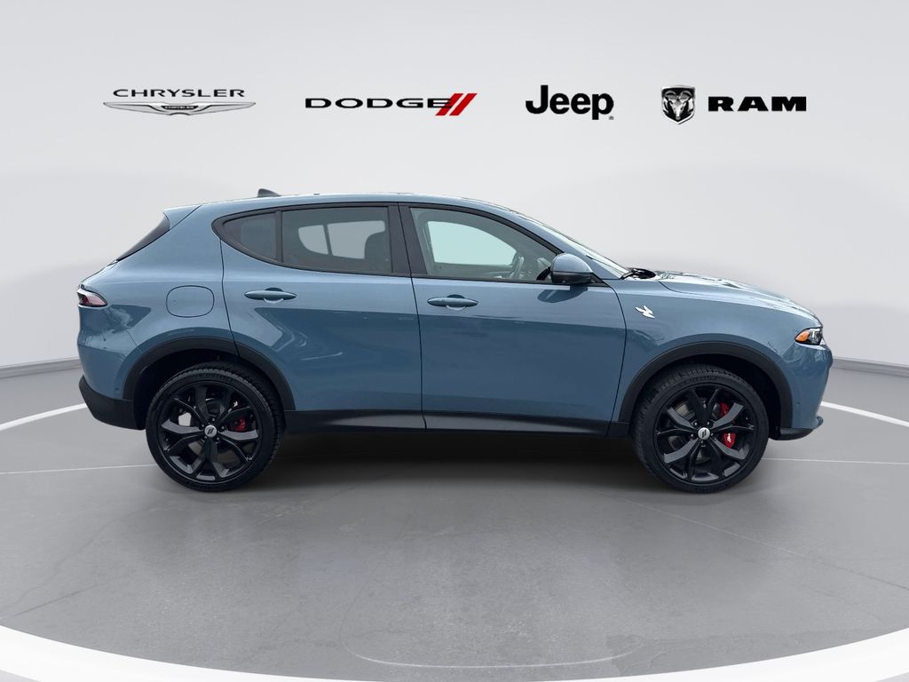 ZACNDFAN2R3A15704