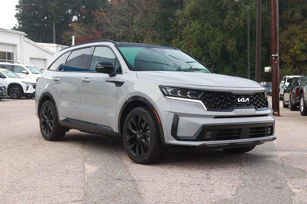 Used 2022 Kia Sorento SX SUV